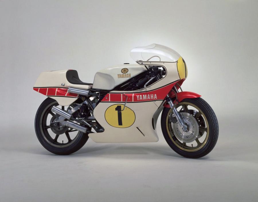 Yamaha YZR500 with Aerodynamic Fairing